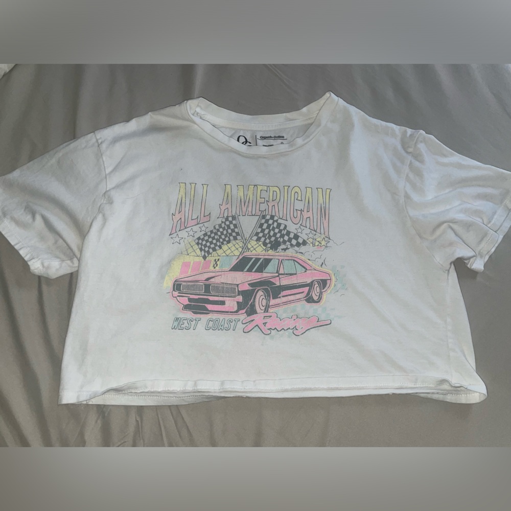 Cropped Graphic Tee